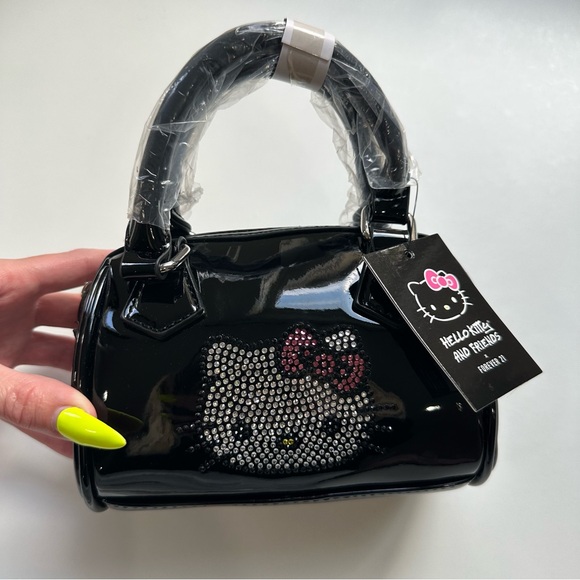 Hello Kitty Faux Patent Leather Bag Purse | Hello Kitty and Friends x Forever 21 - Picture 3 of 6